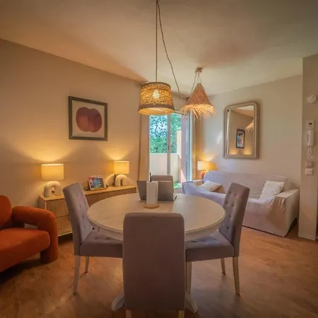 Casa Hermes, Pleasant & Convenient Apartment Antibes